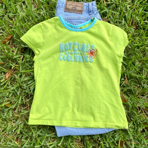 Early 2000s Old Navy Tee 🍏 - Picture 10 of 16